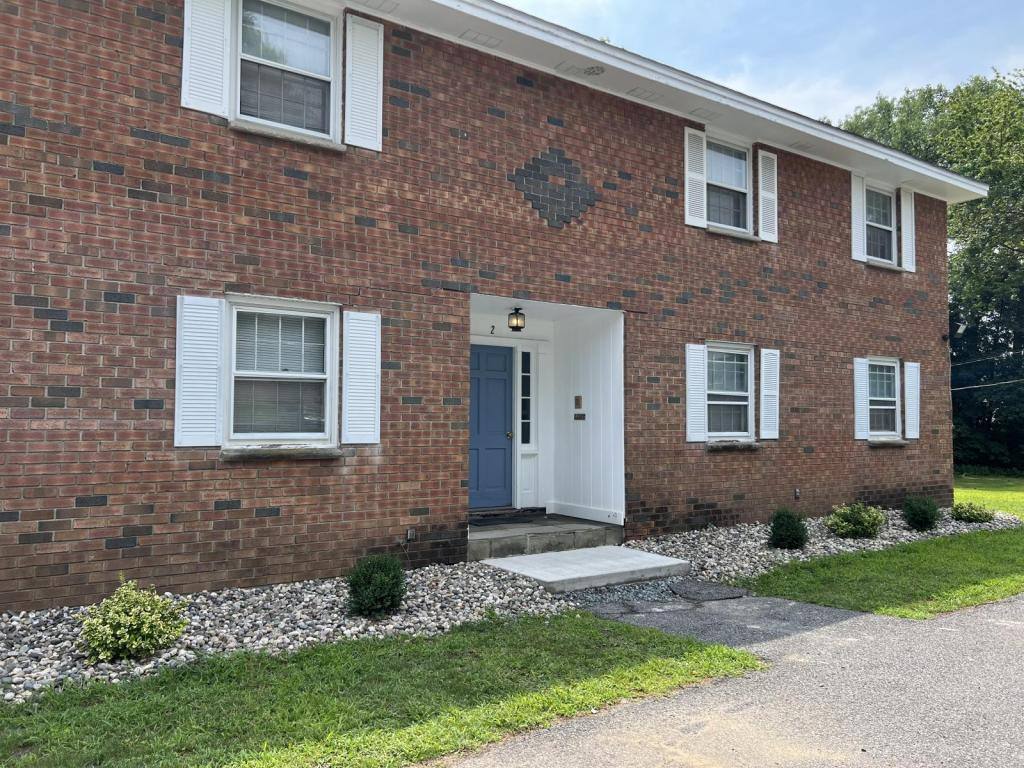 Apartment for rent at 1676 Western Ave #2C, Albany, NY 12203