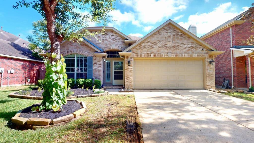 House for rent at 3046 Antler Way, Missouri City, TX 77459
