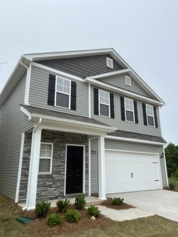 House for rent at 9016 Stoney Waters Court, Charlotte, NC 28215