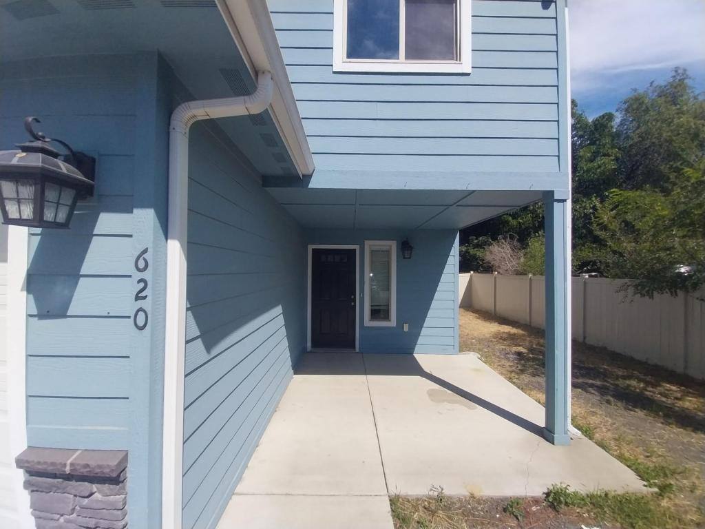 Apartment for rent at 620 N Marguerite Rd, Spokane, WA 99212