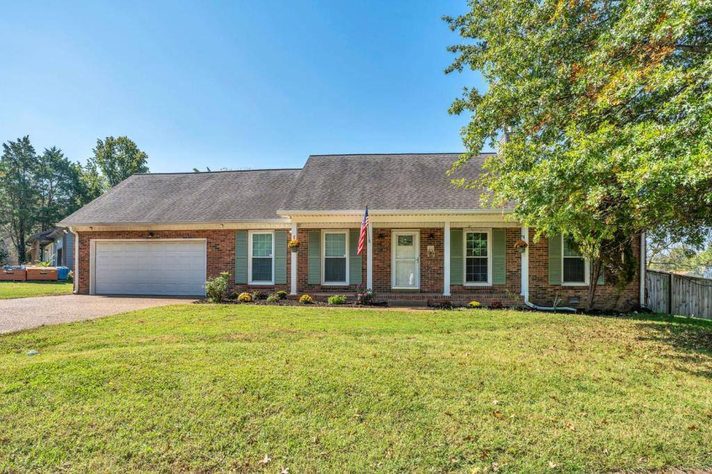 House for rent at 709 Sandburg Place, Nashville, TN 37214