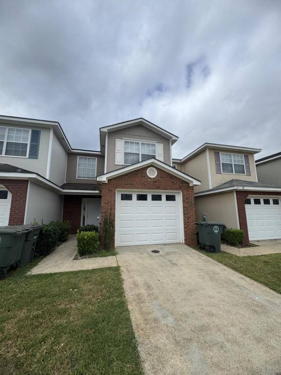 Townhouse for rent at 167 N Spring View Dr, Enterprise, AL 36330