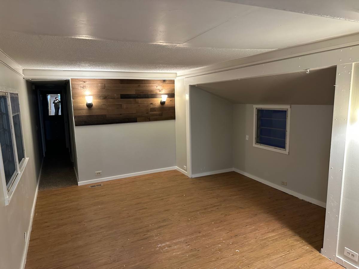 House for rent at 115 N Topeka St, Haven, KS 67543