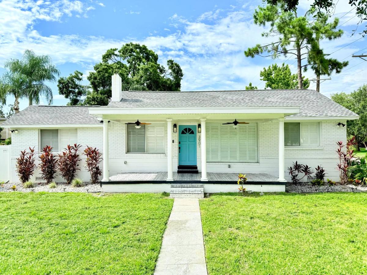 House for rent at 3901 W Barcelona St #3901 St, T, Tampa, FL 33629