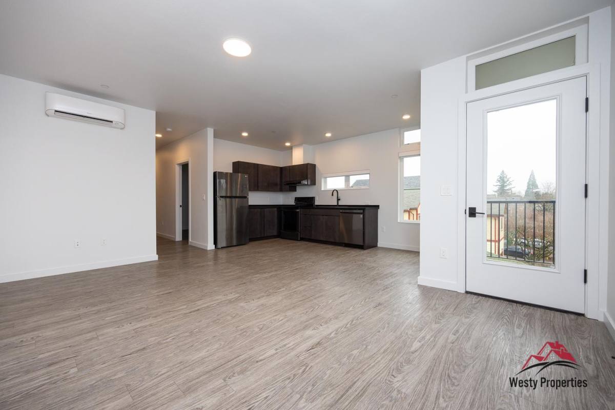 Apartment for rent at 4647 SE 40th Ave #302, Portland, OR 97202