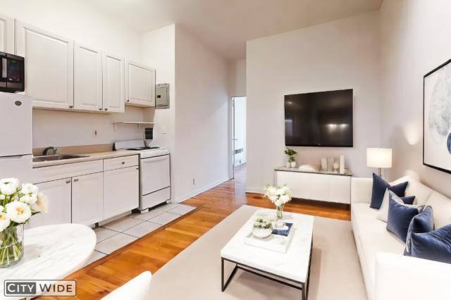 Apartment for rent at 330 E 93rd St #4A, New York, NY 10128