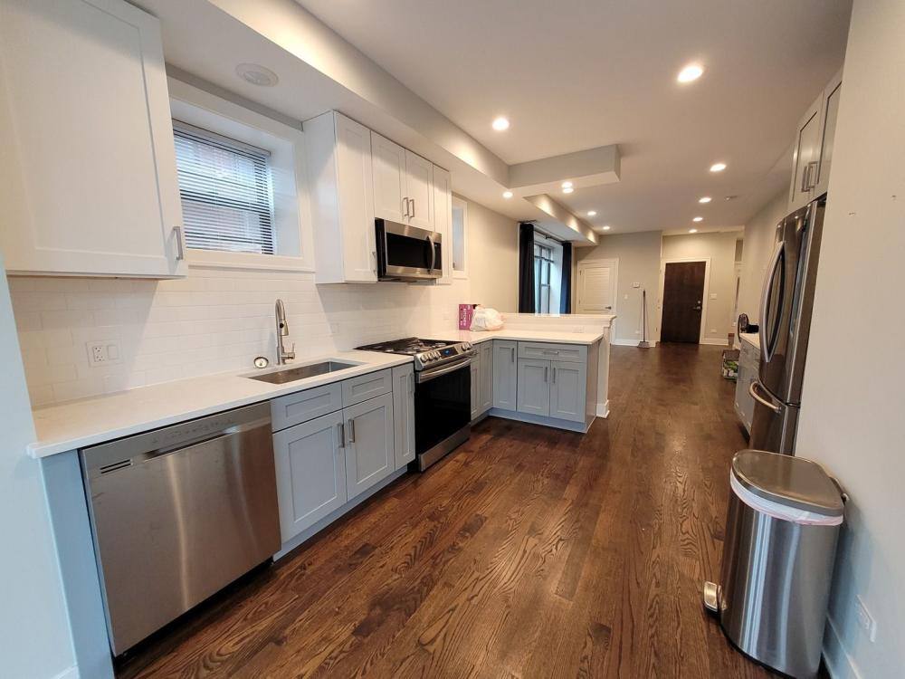 Apartment for rent at 5016 N Winchester Ave #2F, Chicago, IL 60640