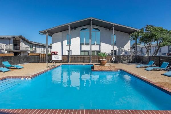 Apartment for rent at Sierra Heights, 1927 E Grauwyler Rd, Irving, TX 75061