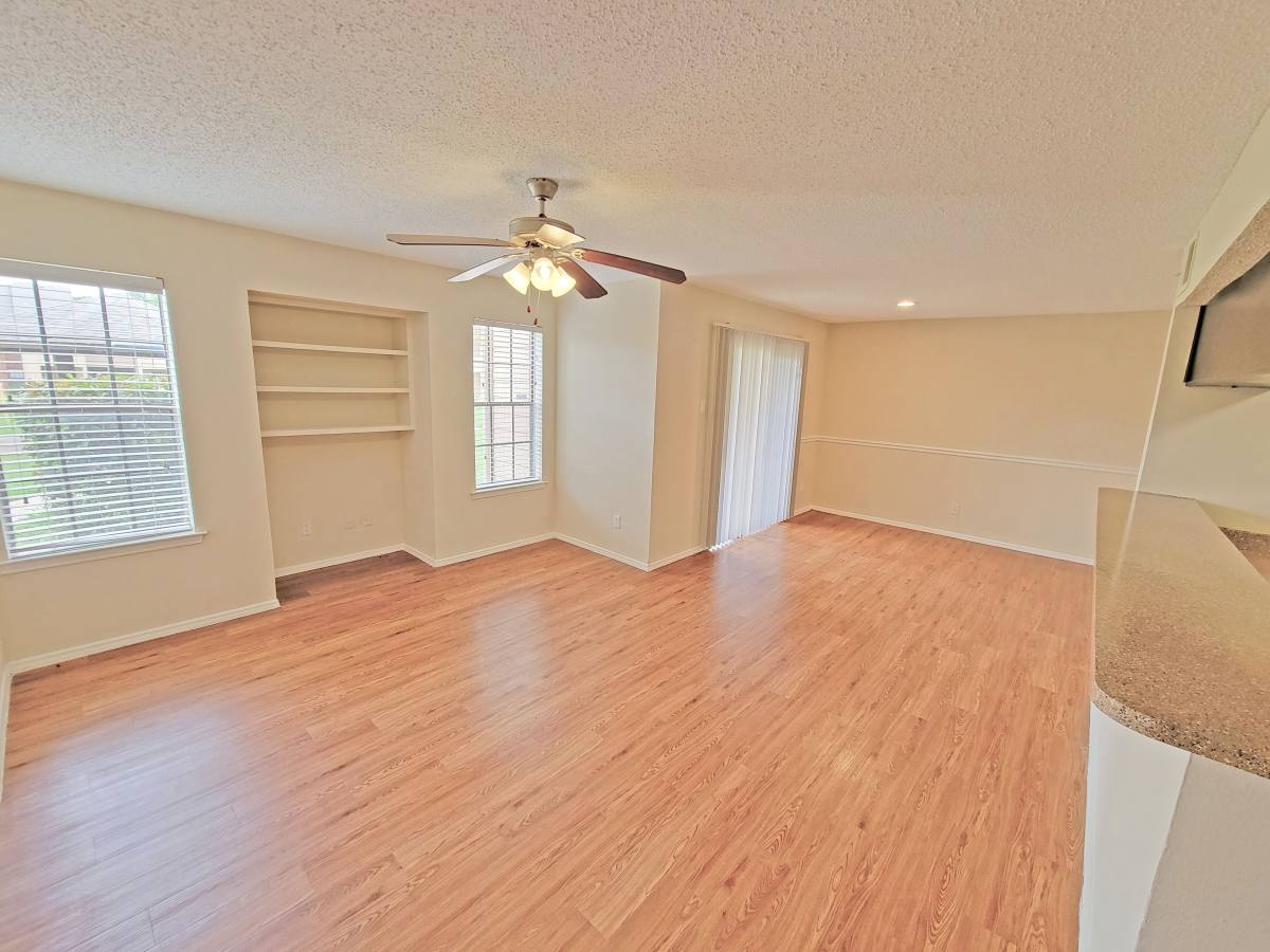 Apartment for rent at Villa Del Mar, 5234 Villa Del Mar Ave #2107, Arlington, TX 76017