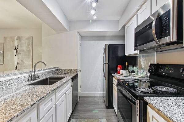 Apartment for rent at 3800 on Portland, 3736 Portland St #150, Irving, TX 75038