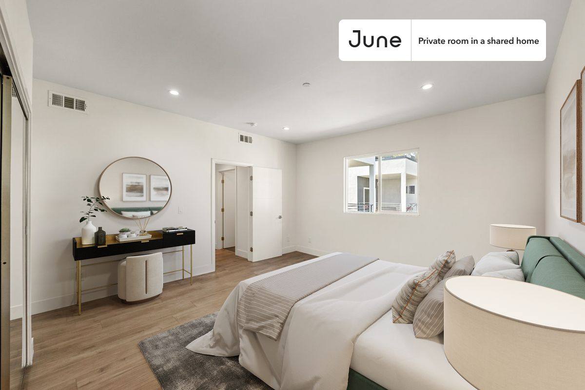 Apartment for rent at 5637 Riverton Ave N Hollywood #A, North Hollywood, CA 91601