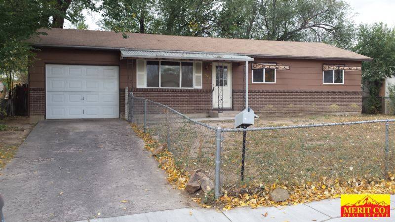 House for rent at 1548 Willshire Dr, Colorado Springs, CO 80906