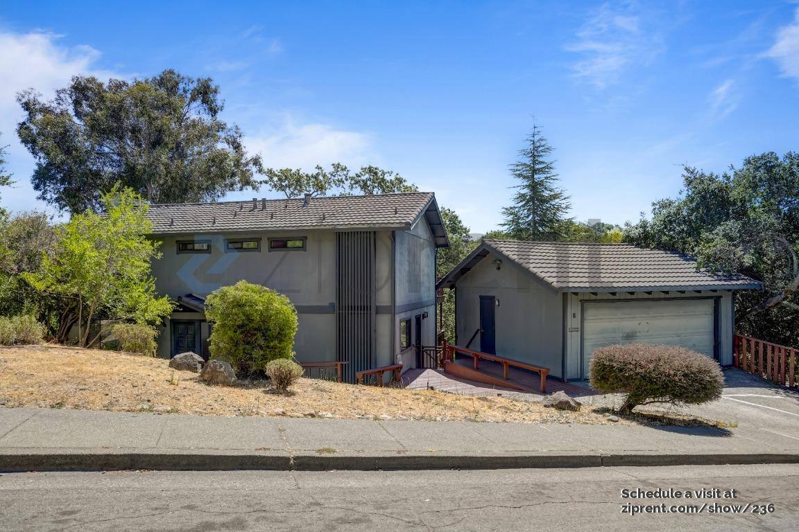 House for rent at 8 Balra Dr, Novato, CA 94947