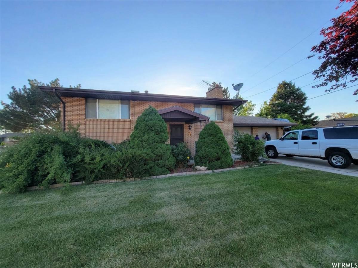 Townhouse for rent at 844 S Artistic Circle, Springville, UT 84663