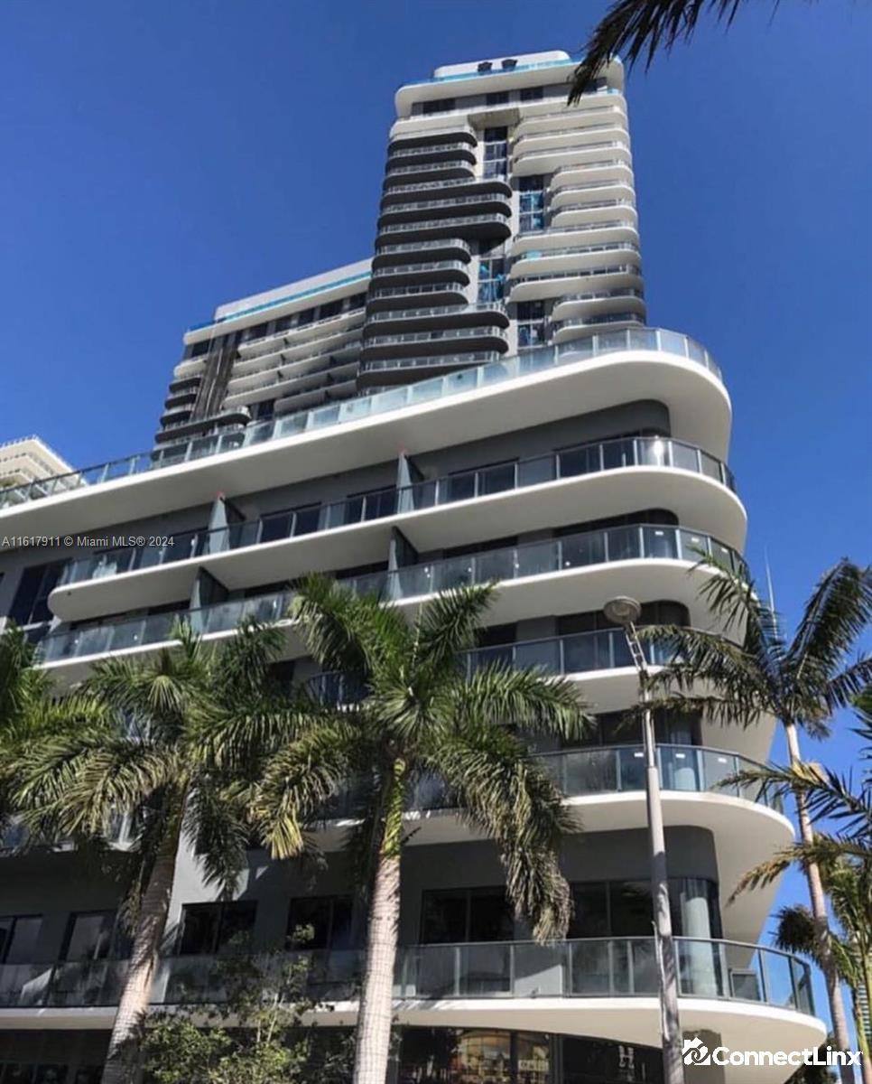 Apartment for rent at 121 NE 34th St #2914, Miami, FL 33137