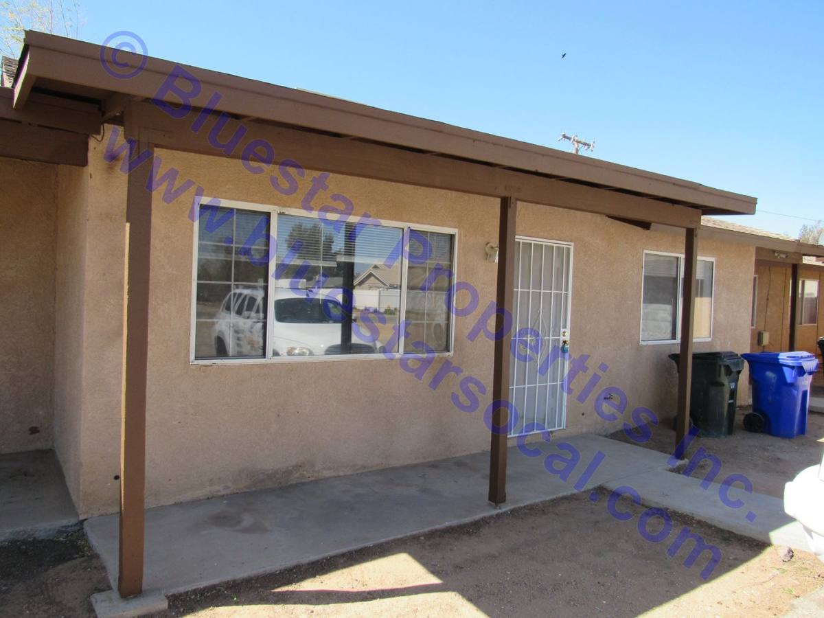 Apartment for rent at 12652 Kiowa Rd, Apple Valley, CA 92308