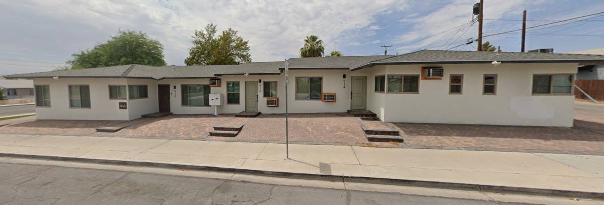 Apartment for rent at 912 E Bridger Ave, Las Vegas, NV 89101