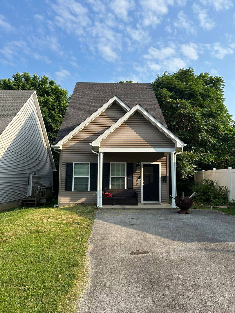 House for rent at 1517 Kenton St, Bowling Green, KY 42101