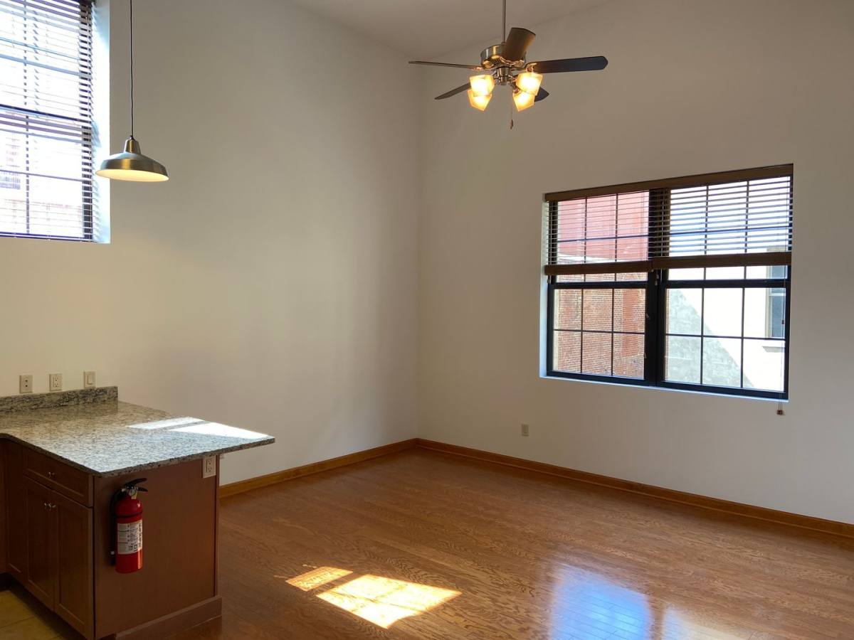 Apartment for rent at 323 Pine St, Easton, PA 18042