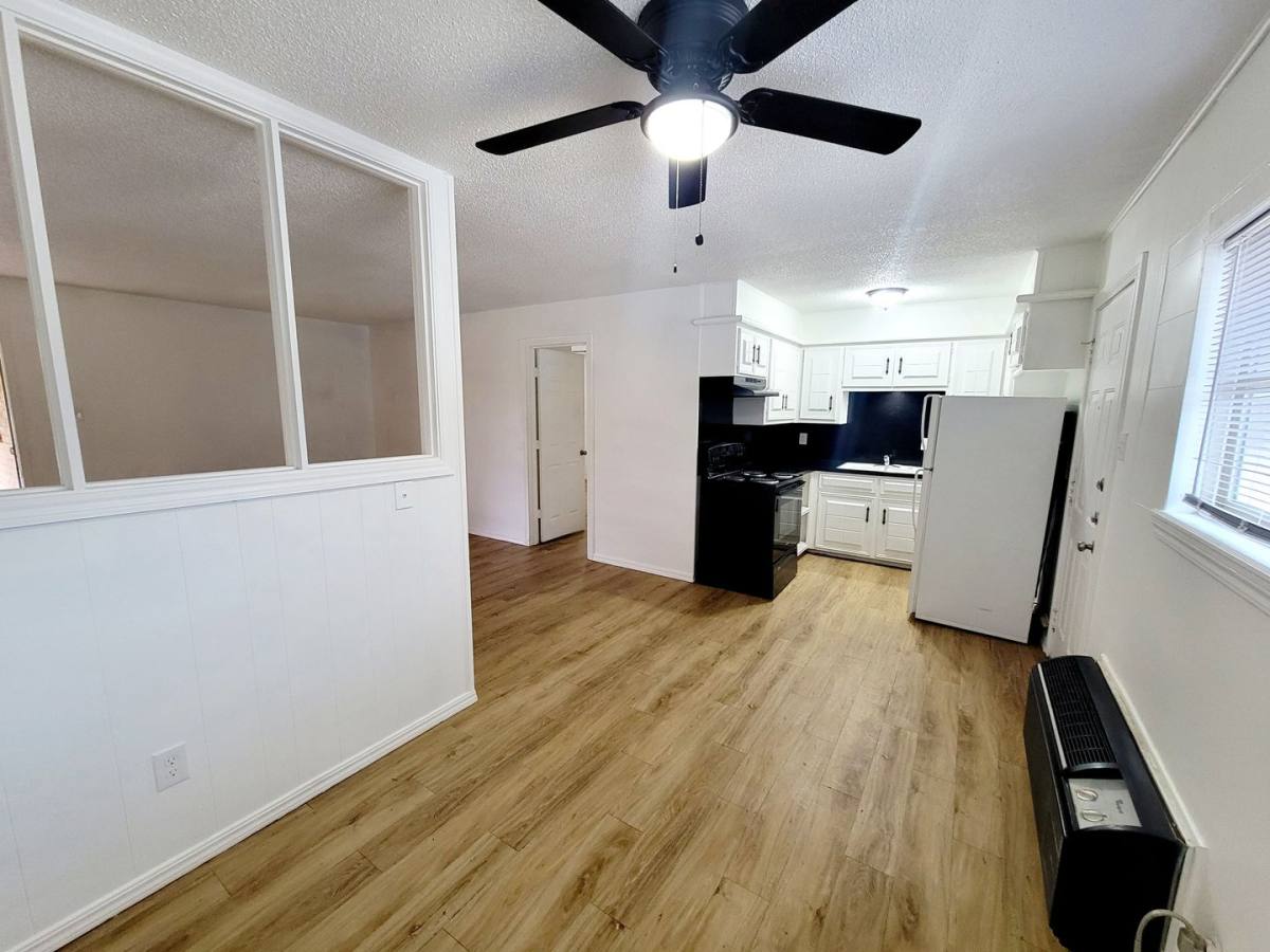 Apartment for rent at 1610 59th St, Lubbock, TX 79412