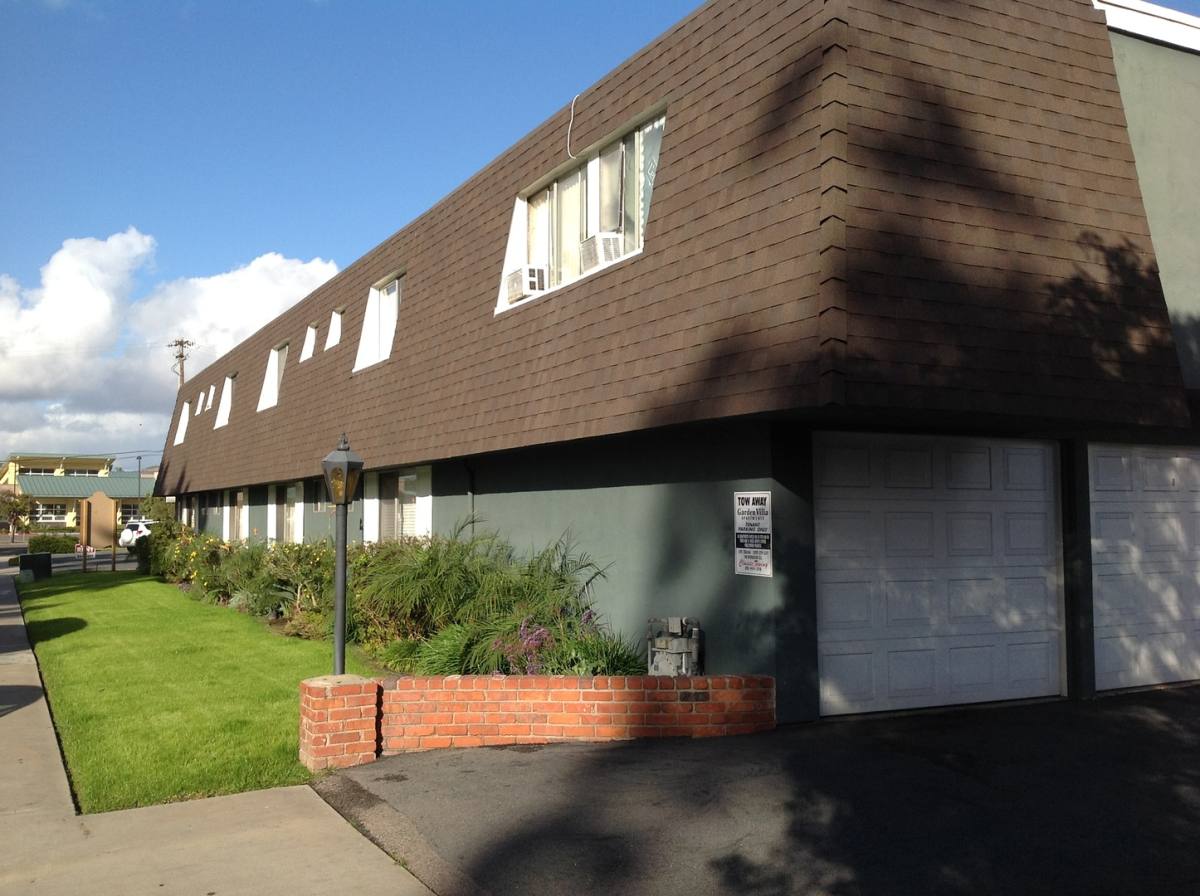 Apartment for rent at 325 Parkett Lane, El Cajon, CA 92020