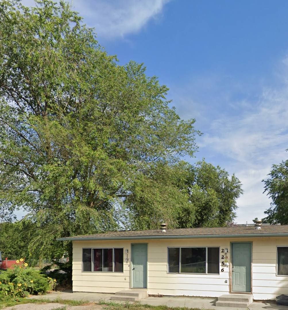 Apartment for rent at 2252 W Central Ave, Missoula, MT 59801
