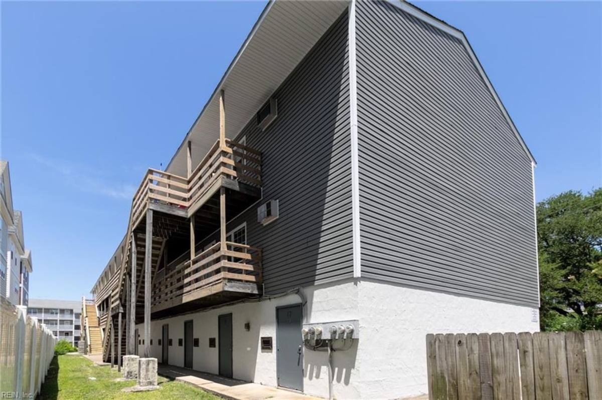 Apartment for rent at 9530 3rd Bay St, Norfolk, VA 23518