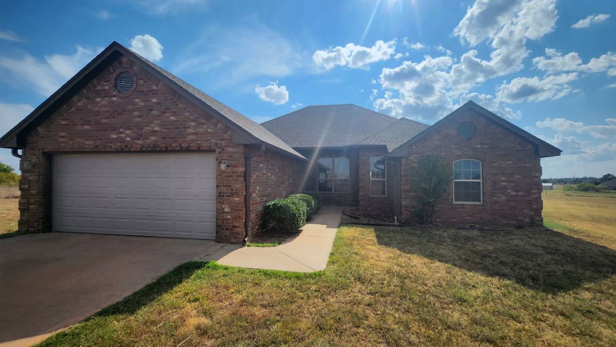 House for rent at 75 NE Lily Lamb Rd, Fletcher, OK 73541