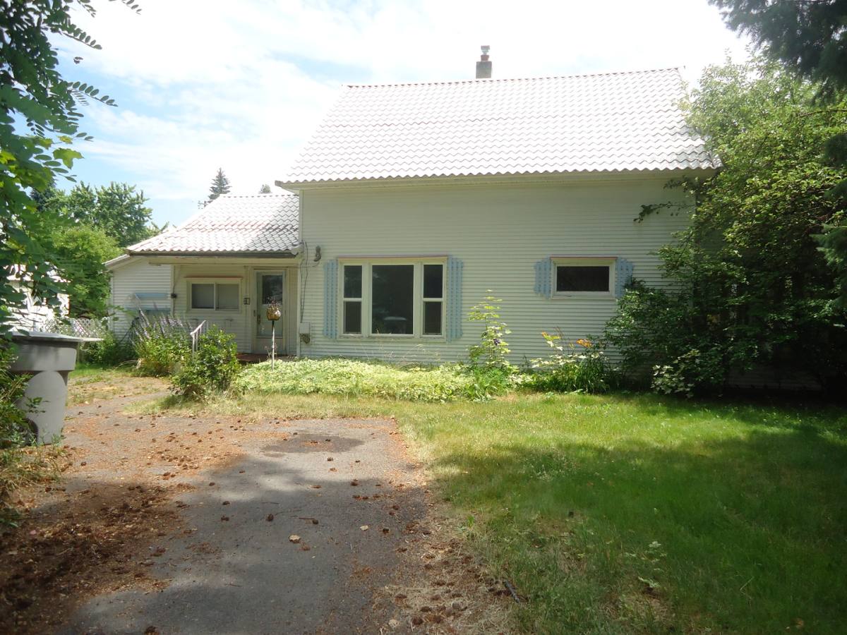 House for rent at 1601 E Pennsylvania Ave, Coeur D Alene, ID 83814