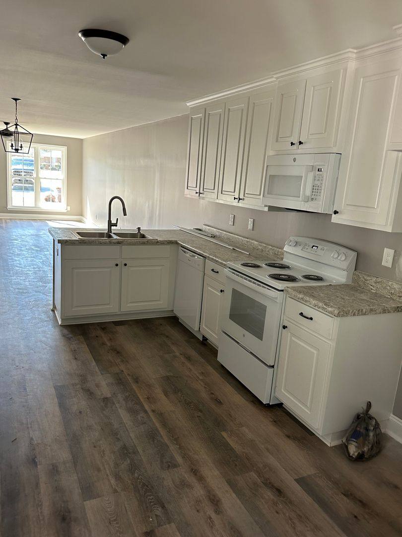 House for rent at 124-B Magnolia Court, Leesburg, GA 31763