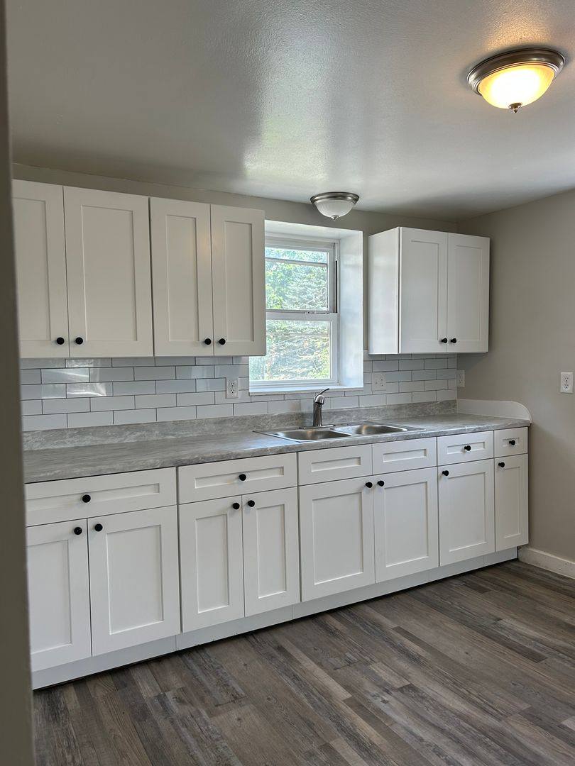 Apartment for rent at 314 W 5th St S, Fulton, NY 13069