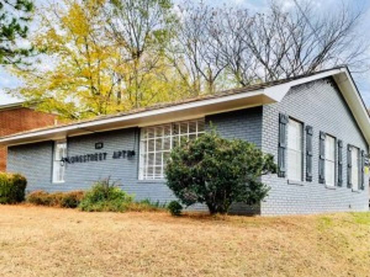 Apartment for rent at 570 Lambuth Blvd, Jackson, TN 38301