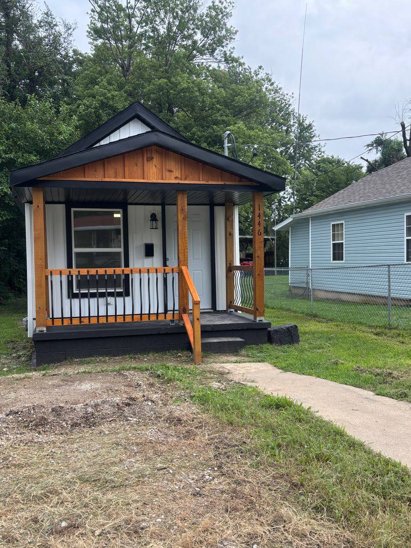 House for rent at 1446 N W, Springfield, MO 65802