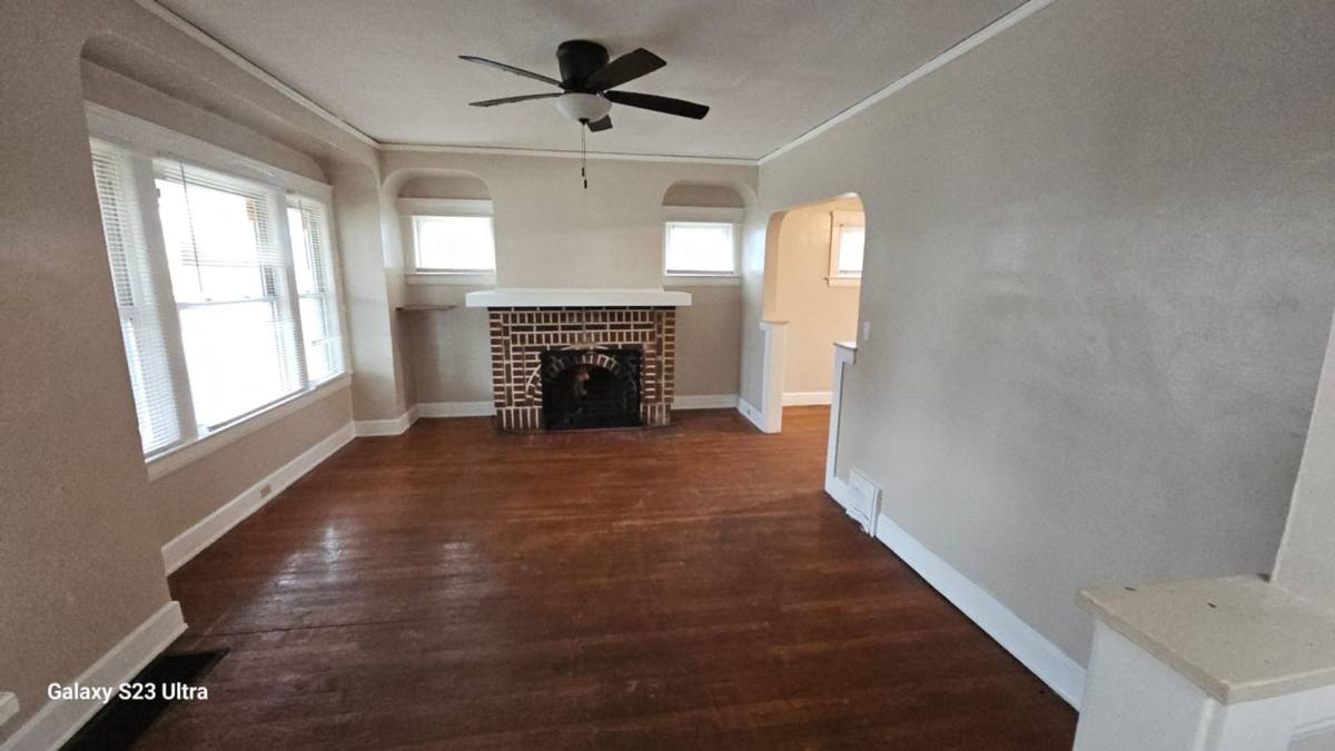 Apartment for rent at 1343 Elwood Ave, Cleveland, OH 44112