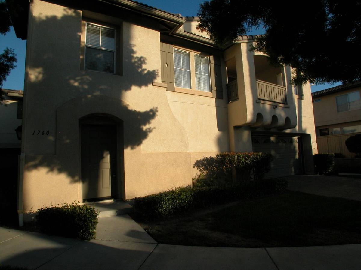 Townhouse for rent at 1760 Via Capri, Chula Vista, CA 91913