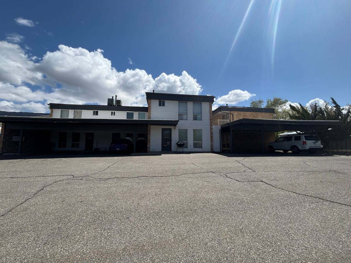 Apartment for rent at 1165 Edgewood Dr, Ogden, UT 84403