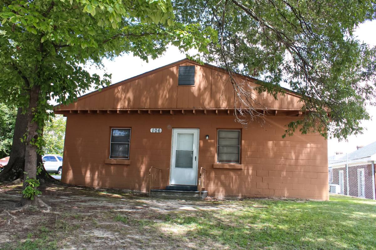 House for rent at 106 Spruce St, Wilson, NC 27893