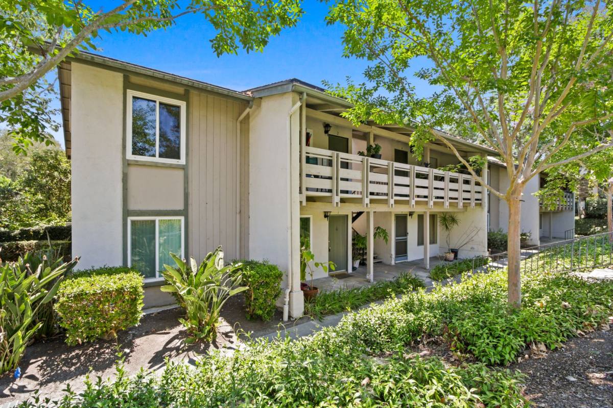 Apartment for rent at 23732 Hillhurst Dr #1, Laguna Niguel, CA 92677