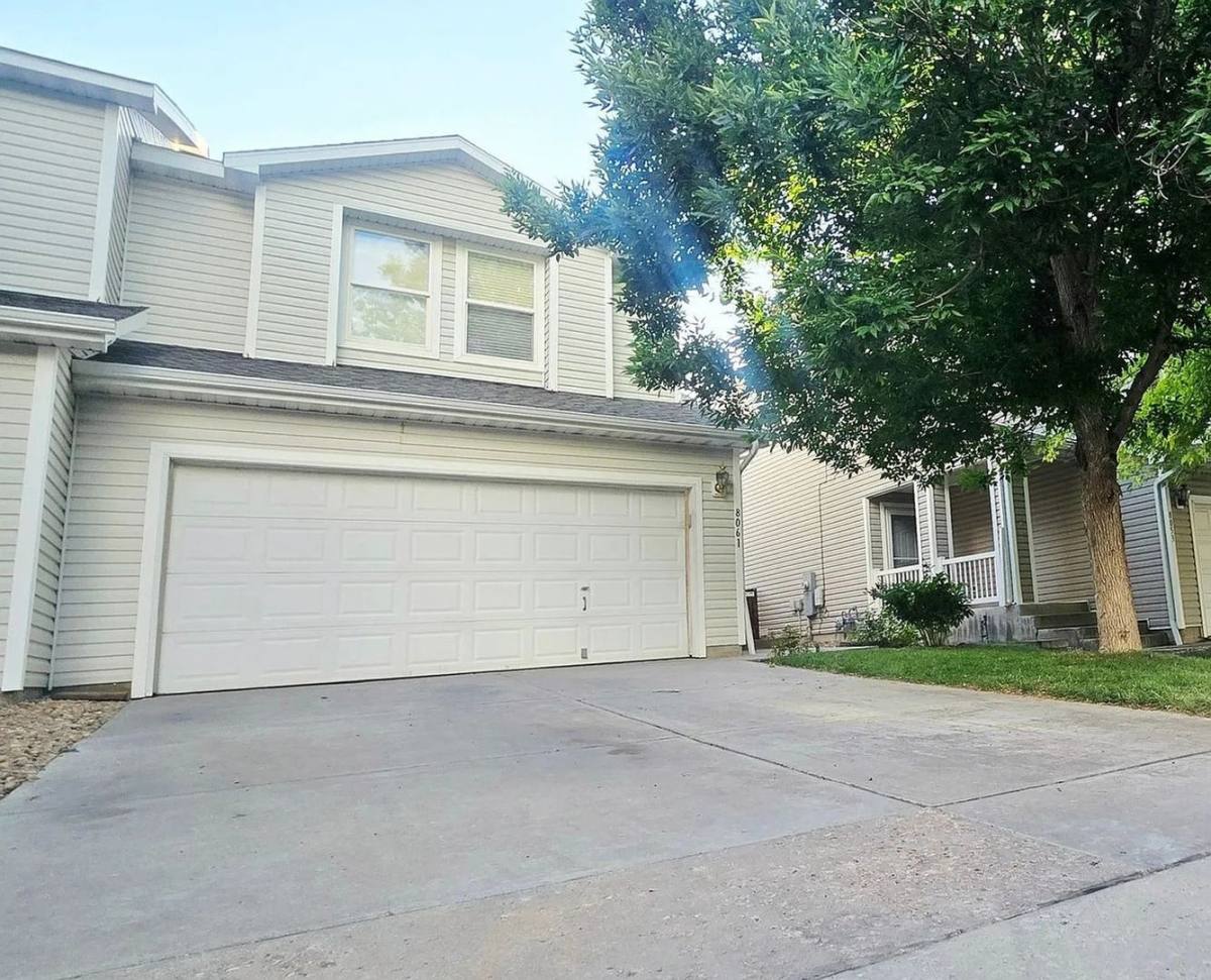 House for rent at 8061 S Kittredge Way, Englewood, CO 80112