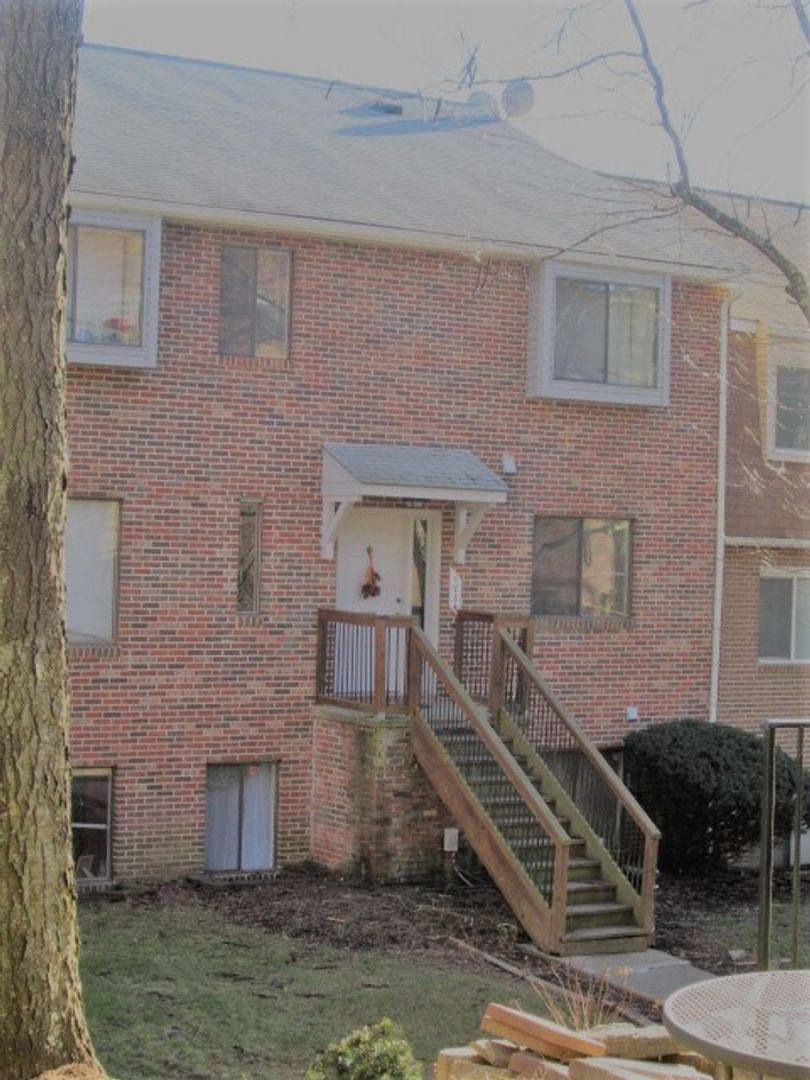 Townhouse for rent at 1734 Don Lee Dr, Blacksburg, VA 24060