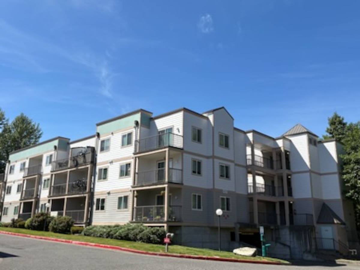 Apartment for rent at 4020 NW Ave, Bellingham, WA 98226