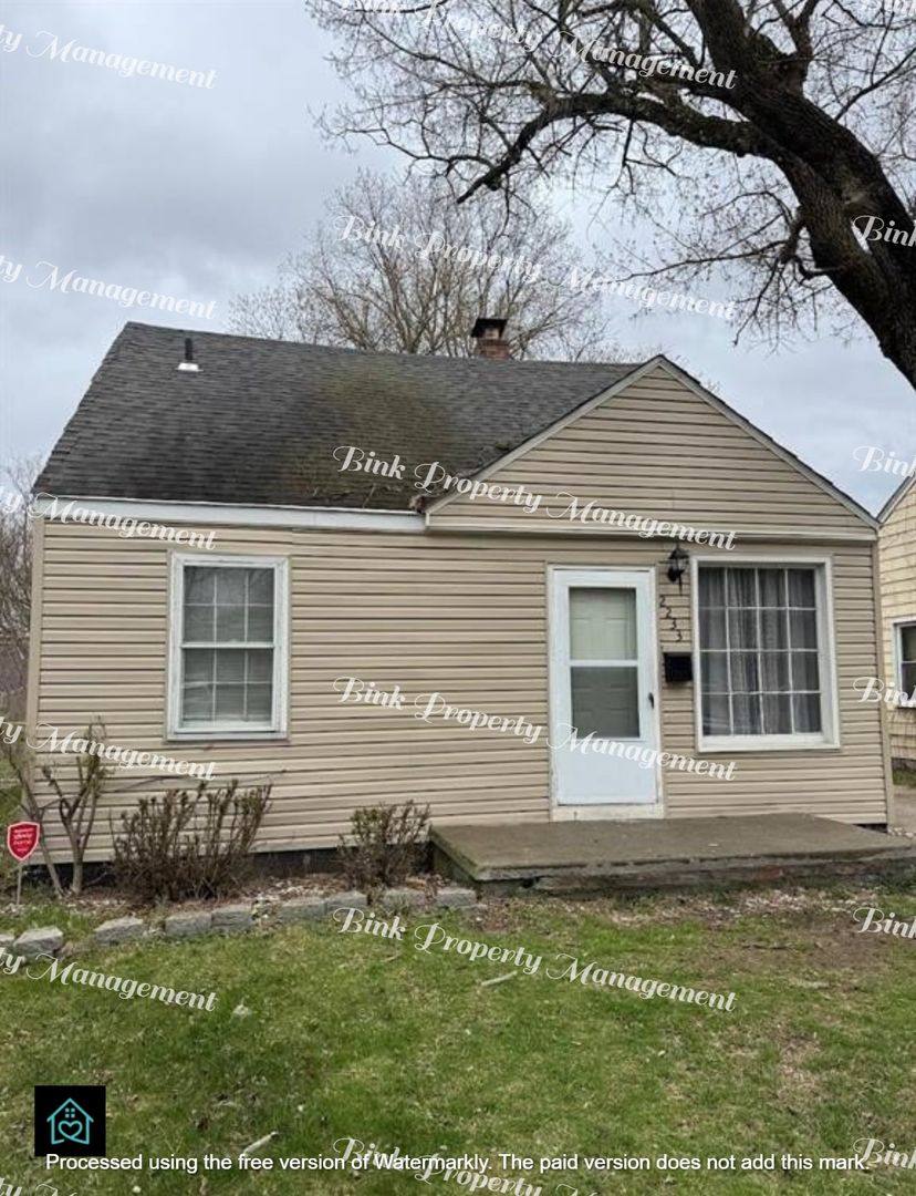 House for rent at 2233 Springhill Ave, Inkster, MI 48141