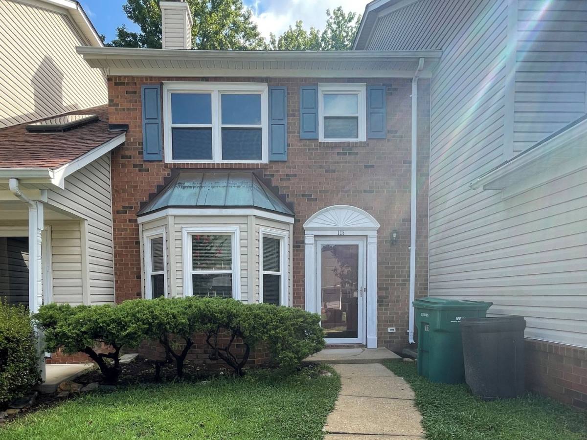 Townhouse for rent at 115 Tannin Bark Trail, Yorktown, VA 23692