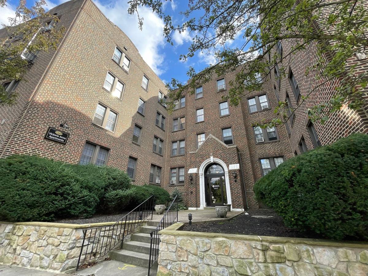 Apartment for rent at 1333 E Darby Rd, Havertown, PA 19083