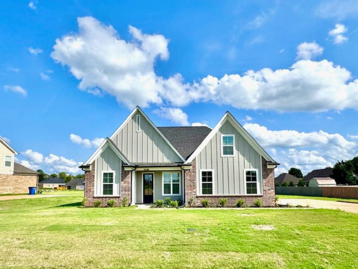 House for rent at 5295 Aylesbury Lane, Olive Branch, MS 38654