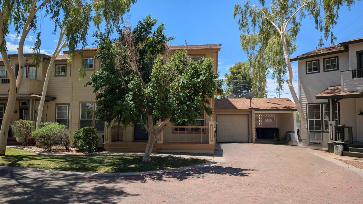 House for rent at 942 S Ash Ave, Tempe, AZ 85281