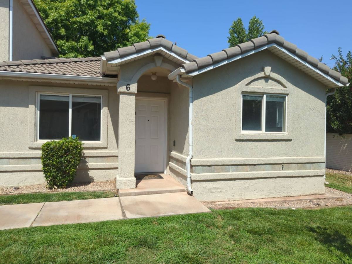 Condo for rent at 441 E Sunland Dr, Saint George, UT 84790