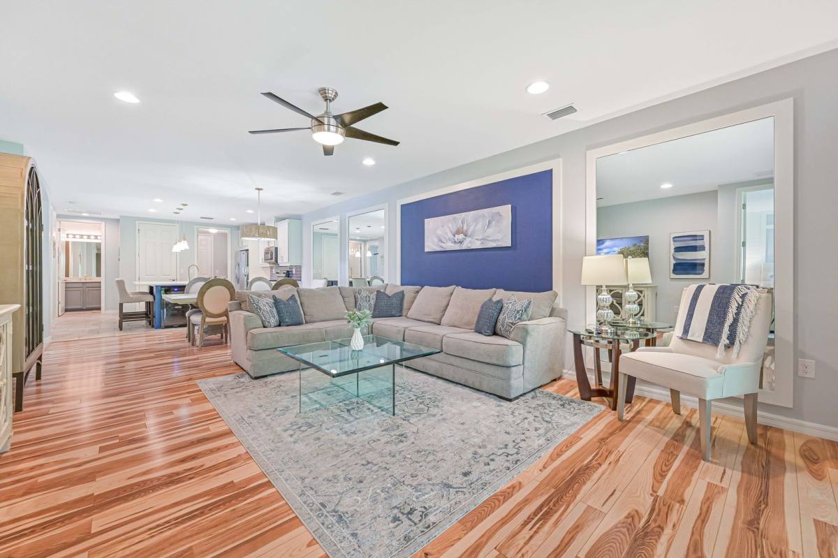 House for rent at 14919 Edgewater Circle, Naples, FL 34114
