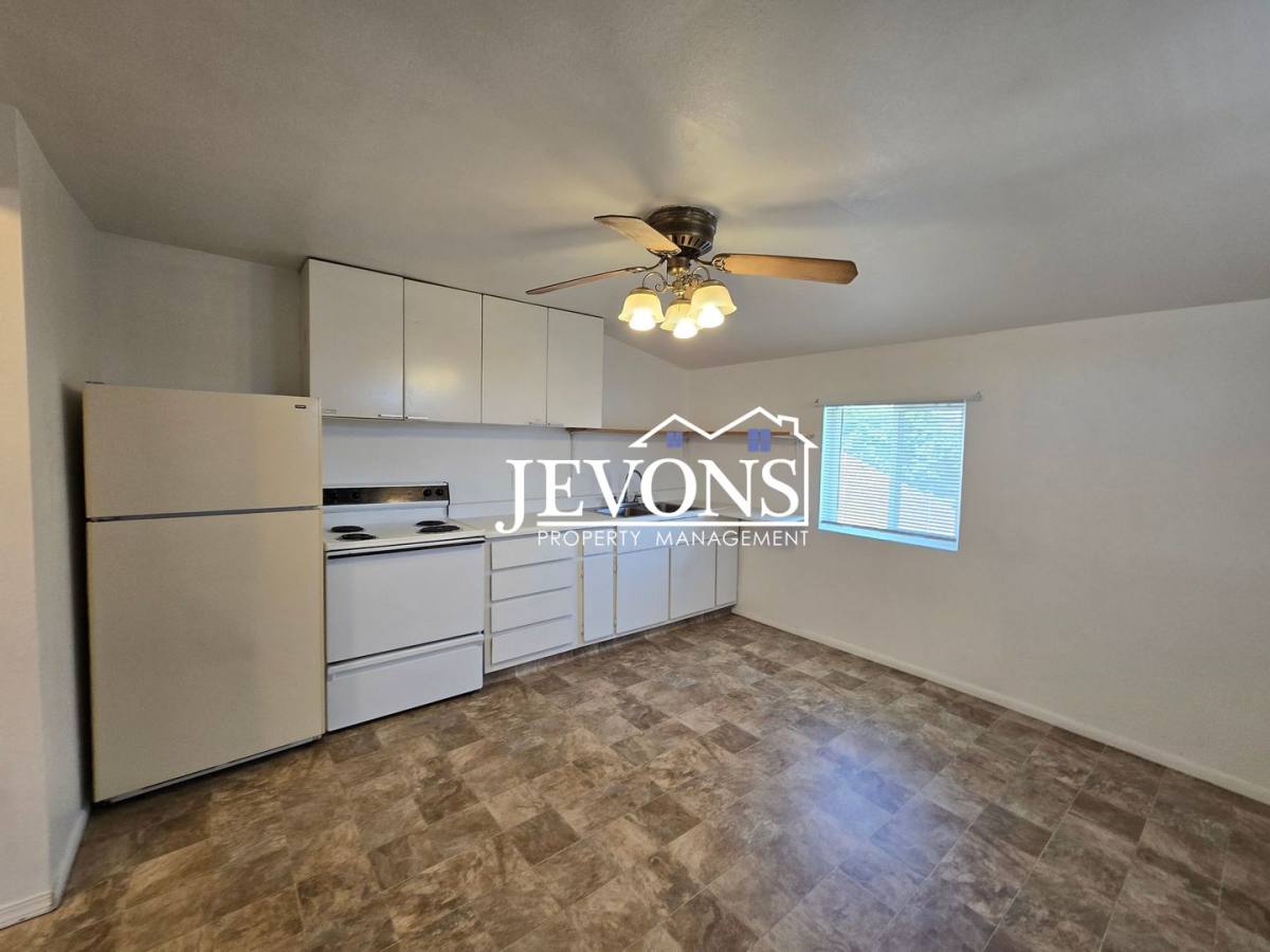 Apartment for rent at 403 S 4th St, Yakima, WA 98901