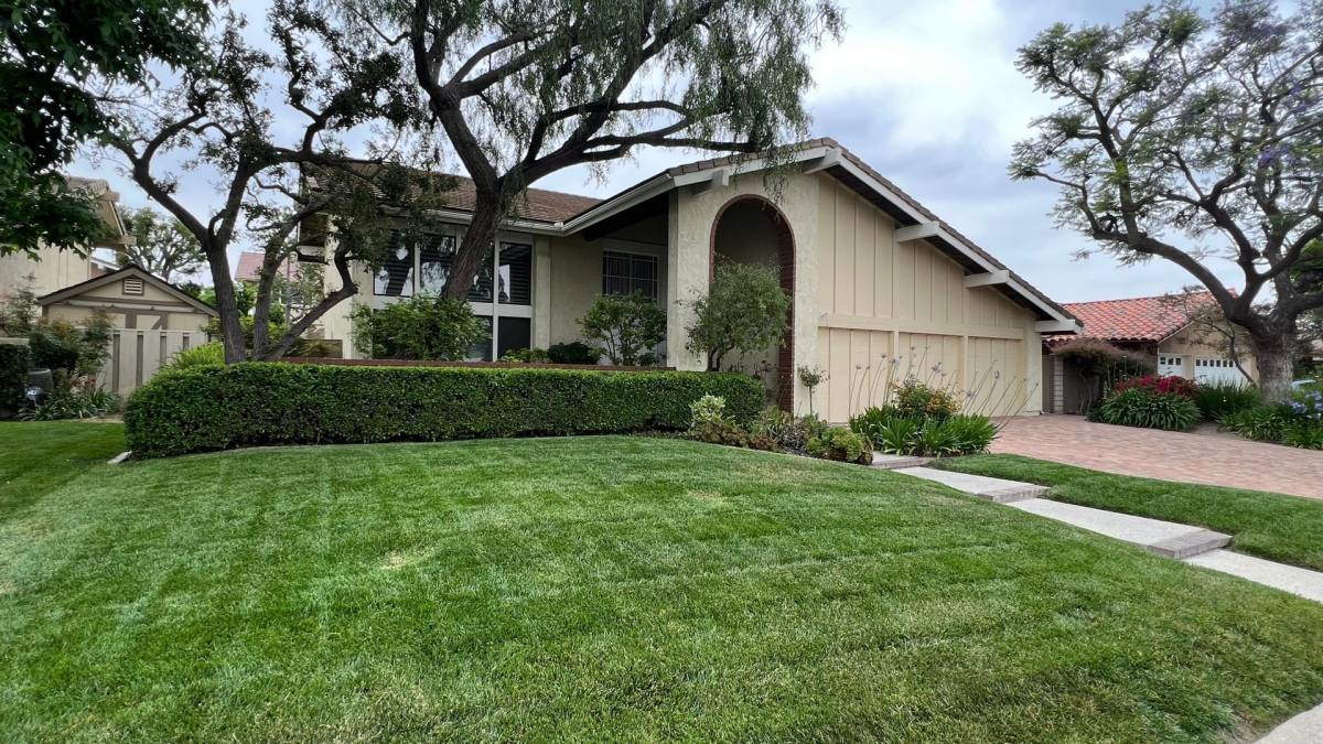 House for rent at 10692 Albany Circle, Villa Park, CA 92861